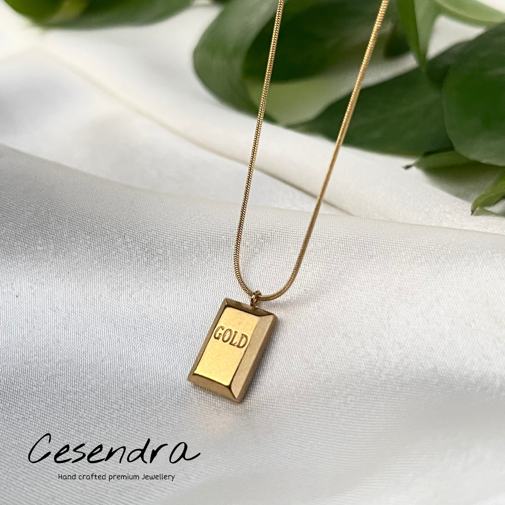 Gold Bar Charm Necklace -18K