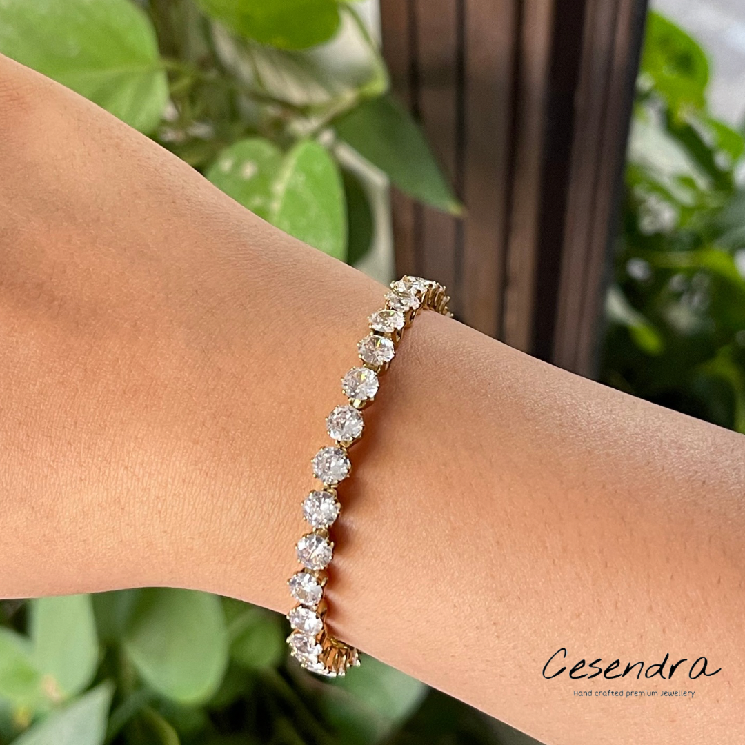 Diamond Eternity Band - 18K