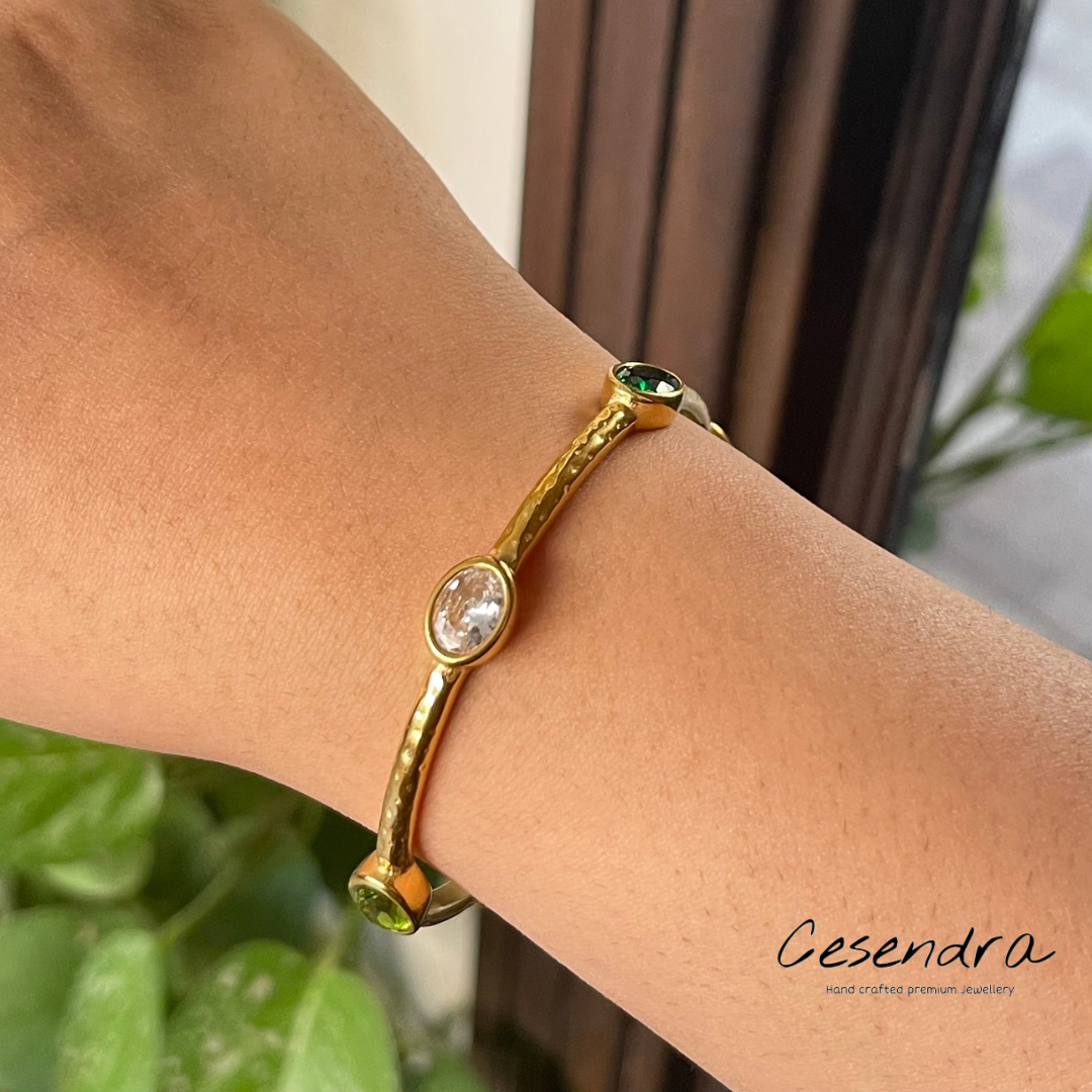 Crystal Garden - 18K