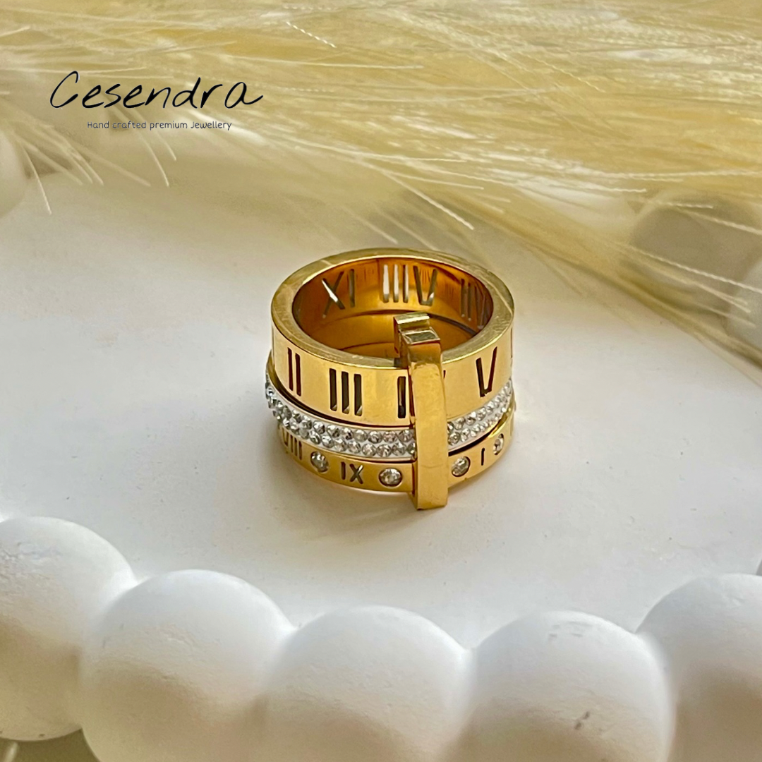 Roman Regal Ring - 18K