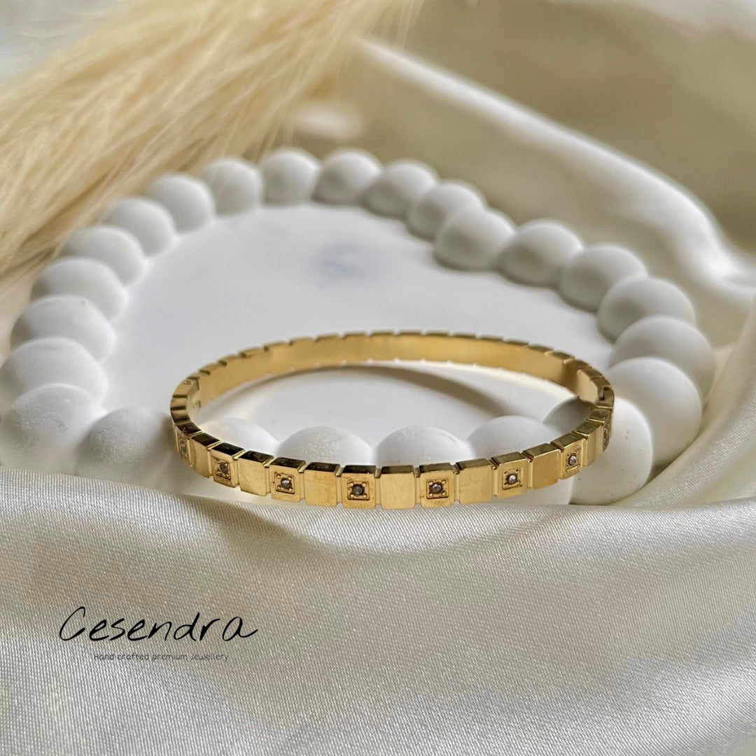 Rigiro Bangle - 18K