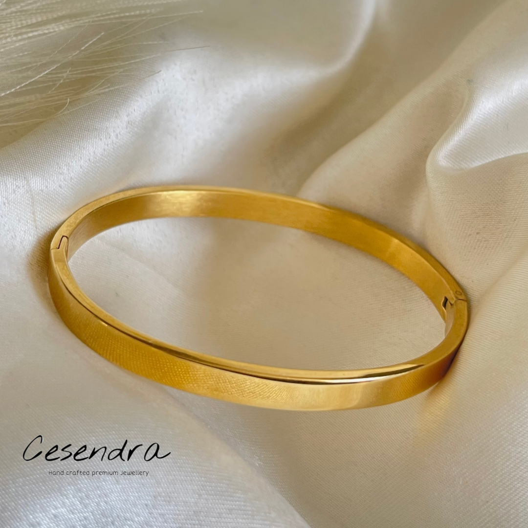 Golden Cuff Bangle - 18K