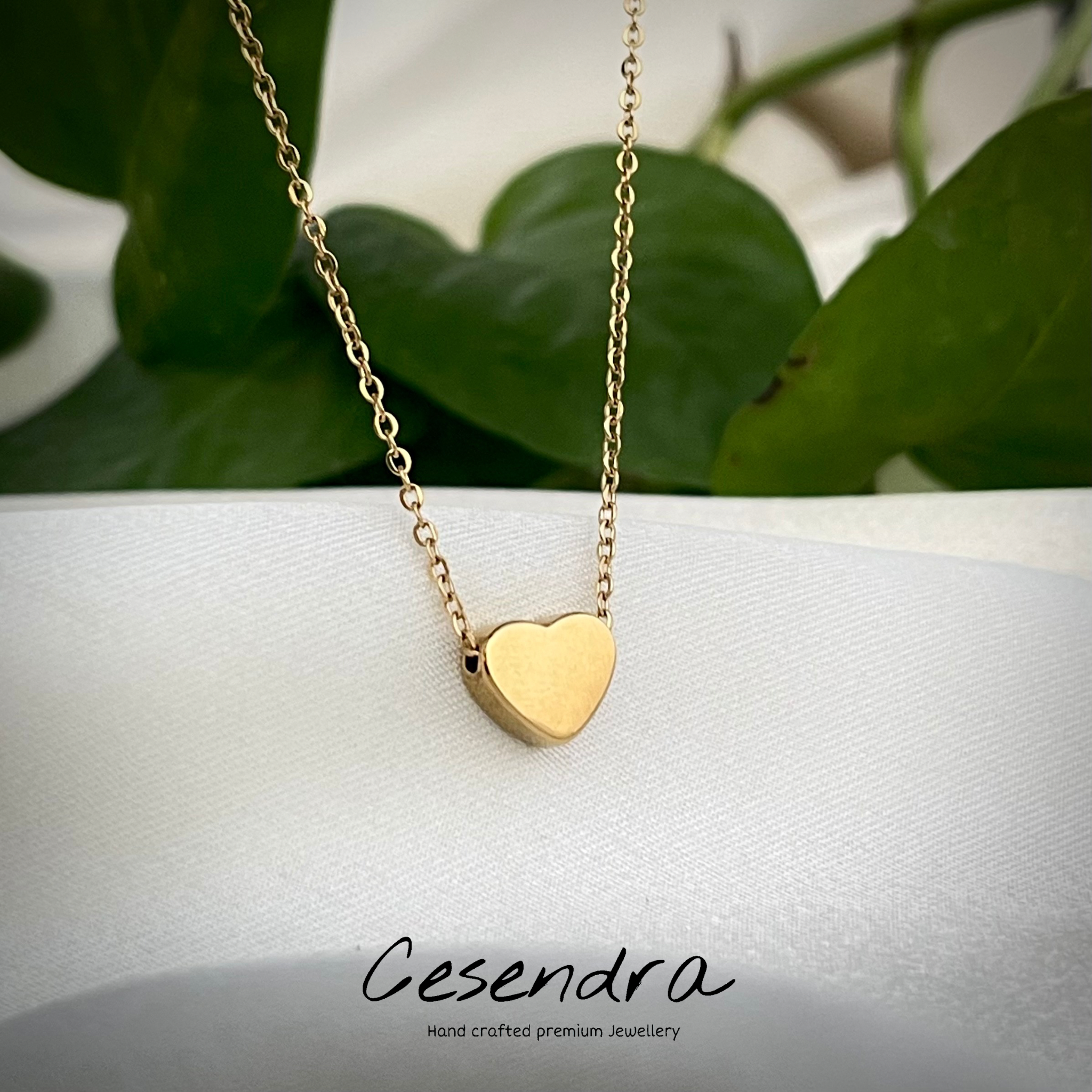 Mini Heart Necklace -18K