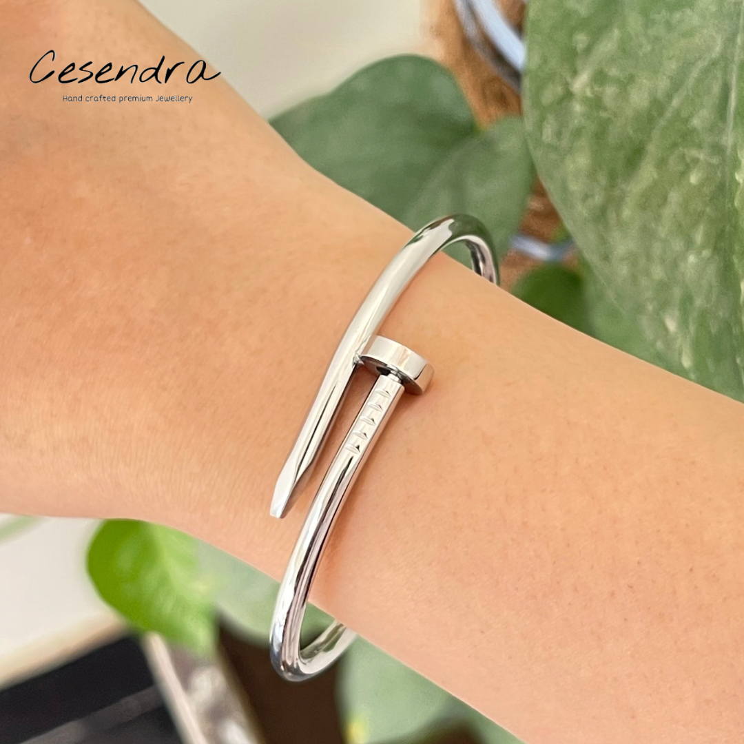 Nailuxe Bracelet -18K