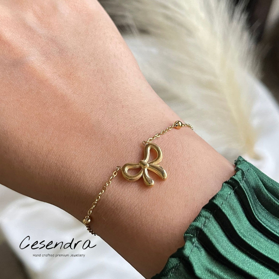 Bow-Tiful Bracelet - 18K