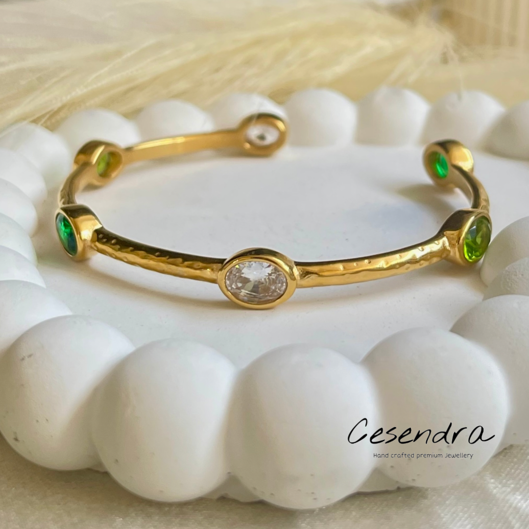 Crystal Garden - 18K