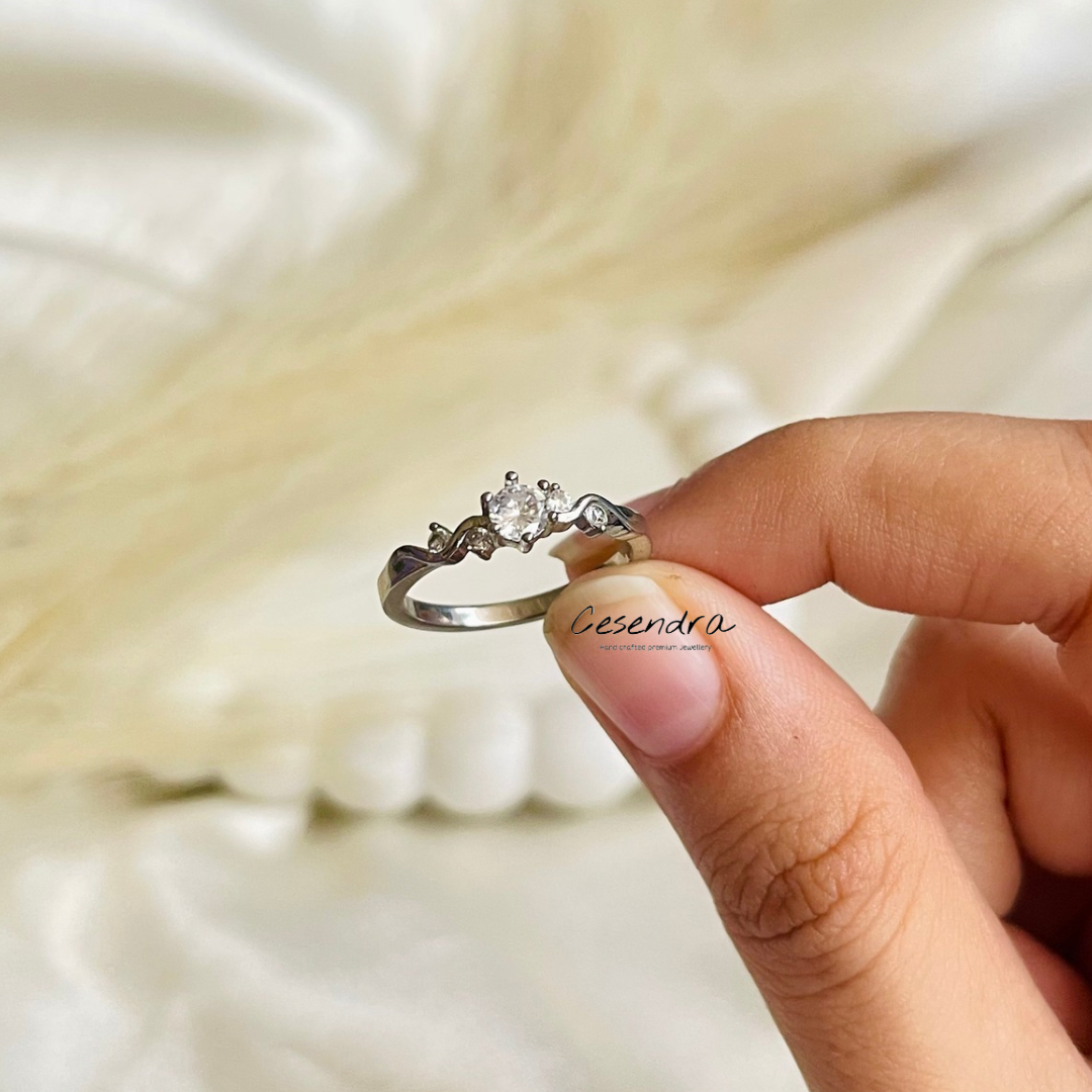 Crystal Ring - 18K