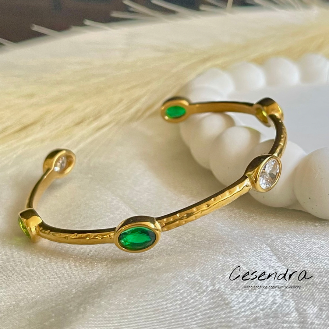 Crystal Garden - 18K