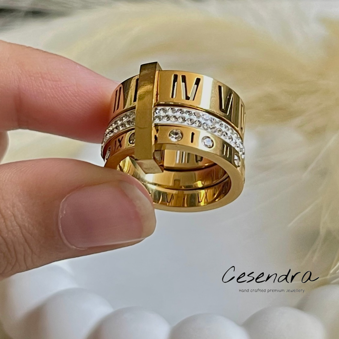 Roman Regal Ring - 18K