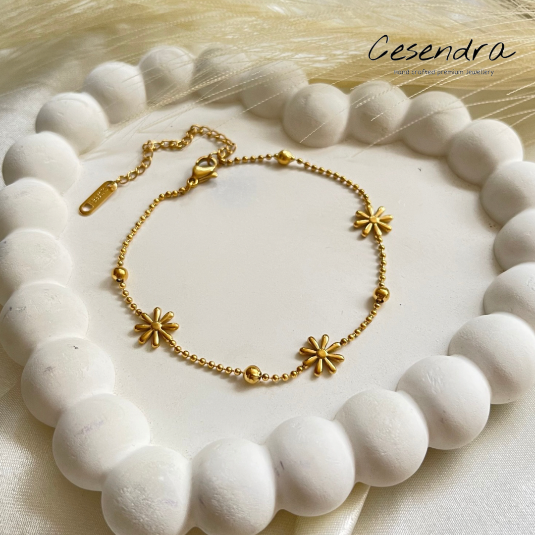 Blossom Breeze Bracelet - 18K