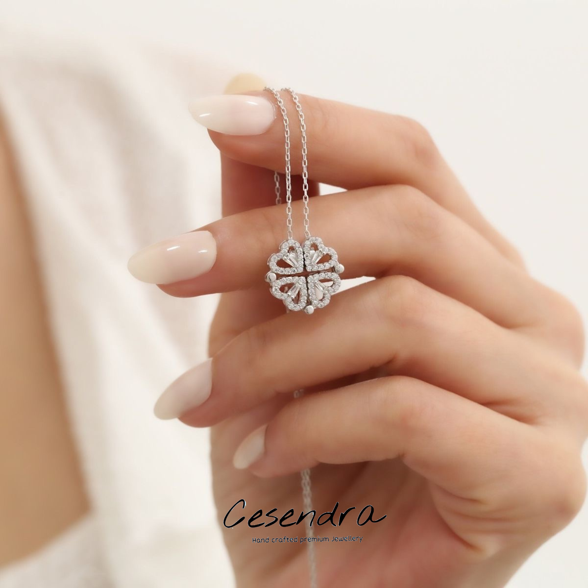 Trendy Clover necklace
